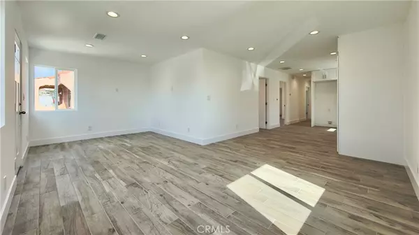 East Los Angeles, CA 90022,1346 Fraser AVE
