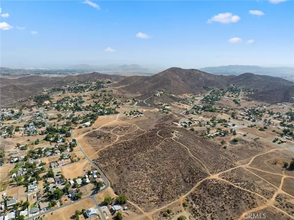 Menifee, CA 92587,34104005 Palm Dr