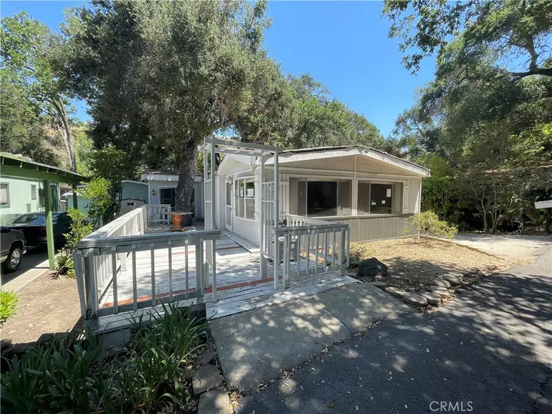 109 Merry Oak LN, Westlake Village, CA 91361