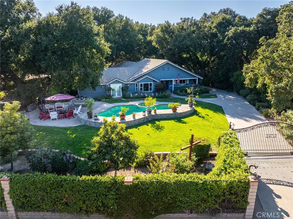 Newhall, CA 91321,24713 Choke Cherry LN
