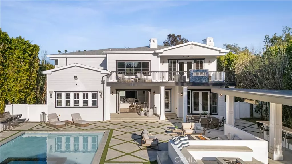 17528 Jayden LN, Encino, CA 91316