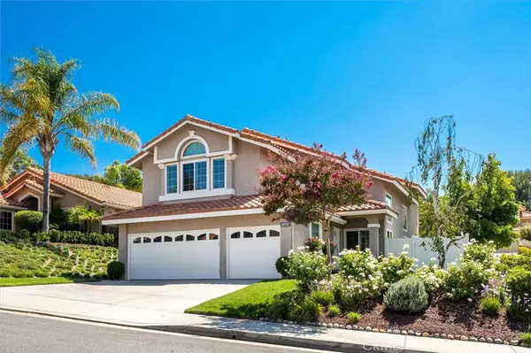 28720 Park Woodland PL, Saugus, CA 91390