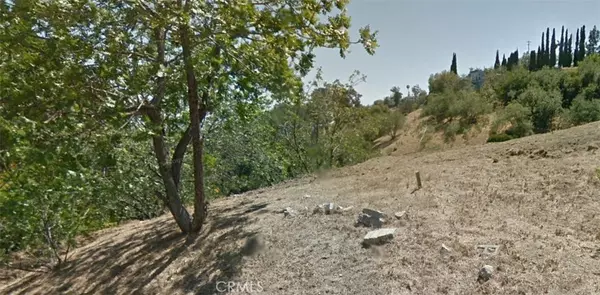 El Sereno, CA 90032,4376 W Rose Hill DR