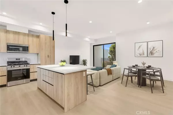 848 N. Hayworth #301, West Hollywood, CA 90046