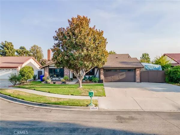 3954 Stell DR, Simi Valley, CA 93063