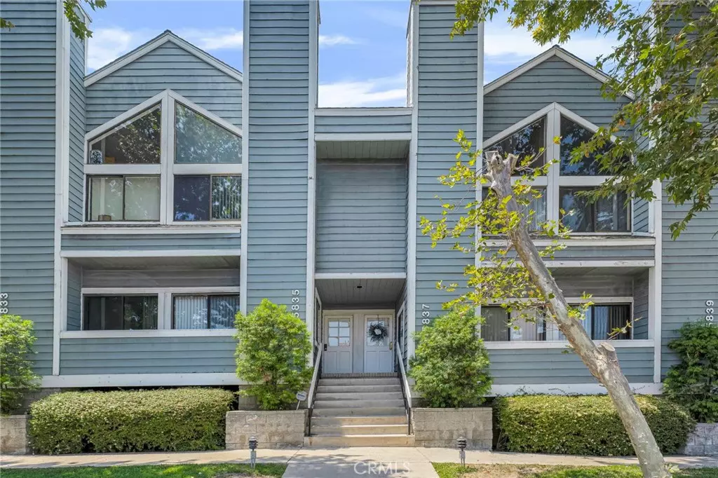 Tarzana, CA 91356,5835 Etiwanda AVE