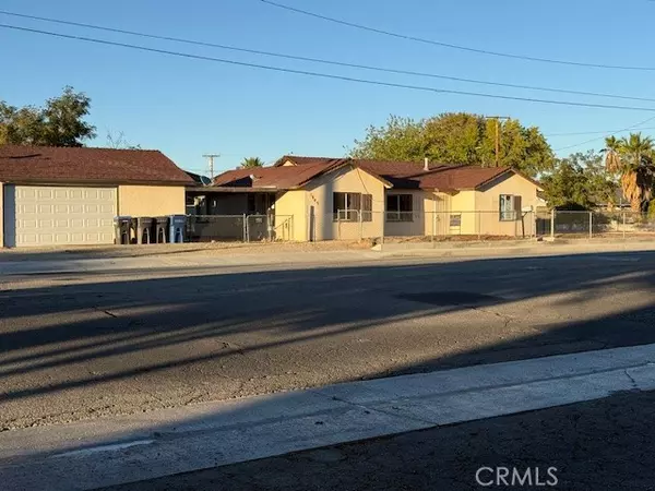 Lancaster, CA 93534,1807 W Avenue K8