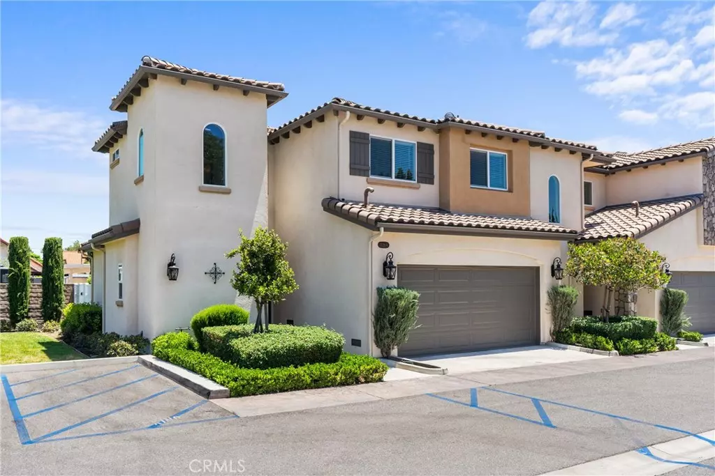 Simi Valley, CA 93065,1529 Patricia AVE #6