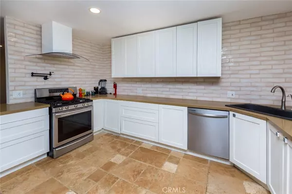 Sylmar, CA 91342,14758 Lakeside ST