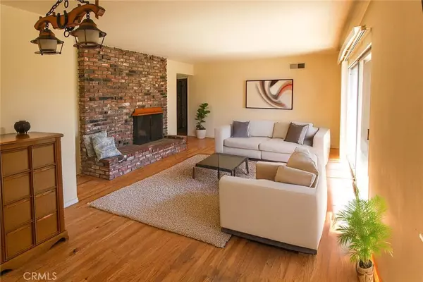 Northridge, CA 91325,17832 Lemarsh ST