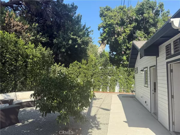 15159 La Maida ST #B, Sherman Oaks, CA 91403
