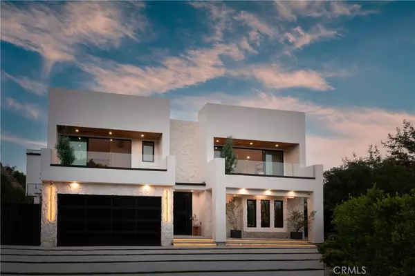 2608 Zorada DR, Los Angeles, CA 90046