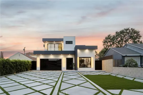2227 N Lamer ST, Burbank, CA 91504