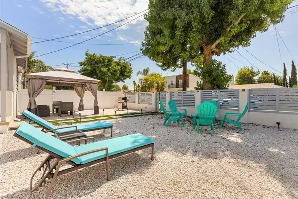 13831 Bessemer ST, Valley Glen, CA 91401