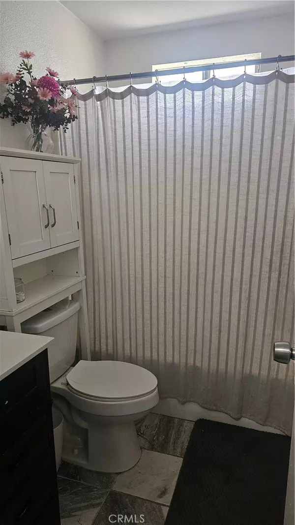 Lancaster, CA 93535,2325 Pecos CT