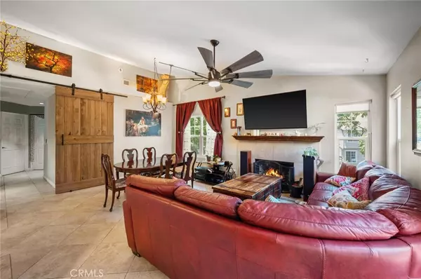 Westlake Village, CA 91362,3414 Holly Grove ST