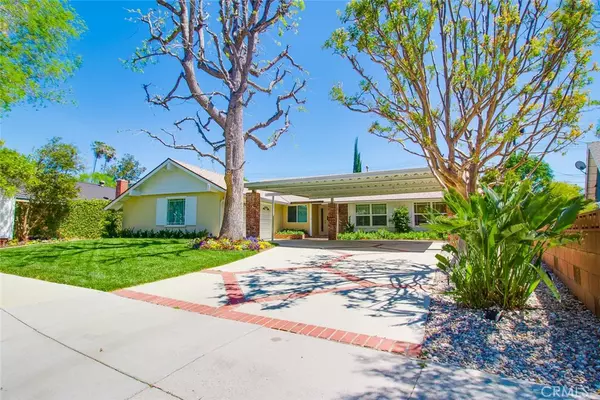 22214 Marlin PL, Canoga Park, CA 91303
