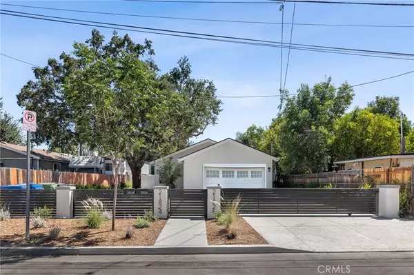 Canoga Park, CA 91303,21824 Cohasset ST