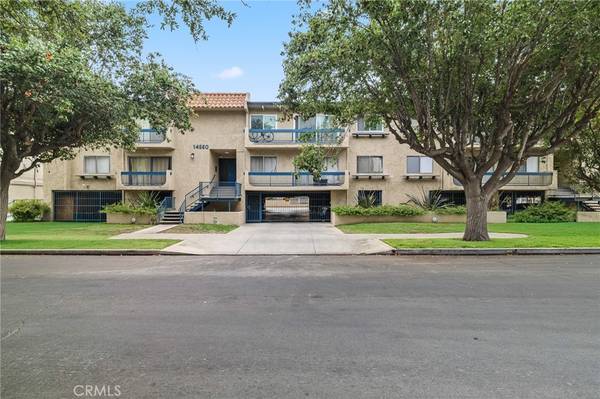 14560 Clark ST #215, Sherman Oaks, CA 91411