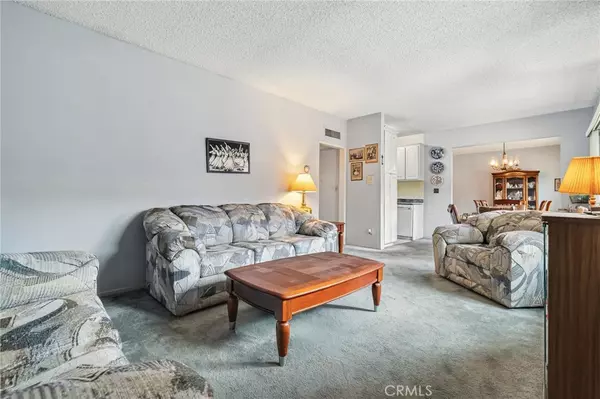 Sherman Oaks, CA 91411,14560 Clark ST #215