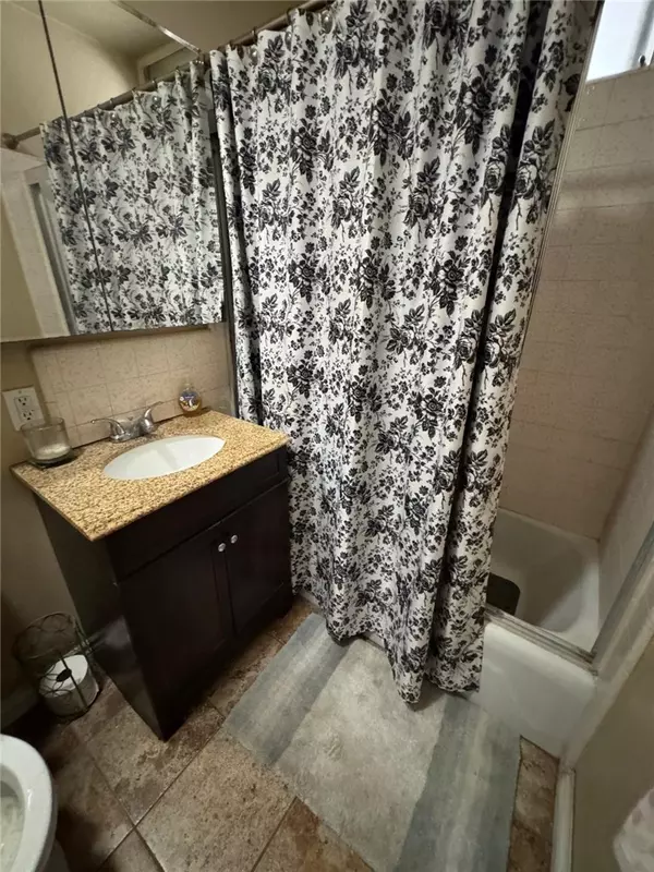 Sherman Oaks, CA 91411,5931 Tobias AVE