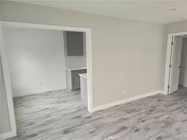 Burbank, CA 91502,231 E Valencia AVE #C