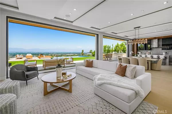 18807 Edleen DR, Tarzana, CA 91356