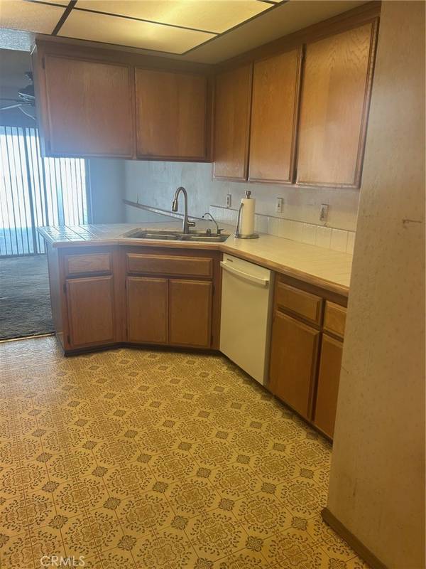 Duarte, CA 91010,2005 Windsor CIR