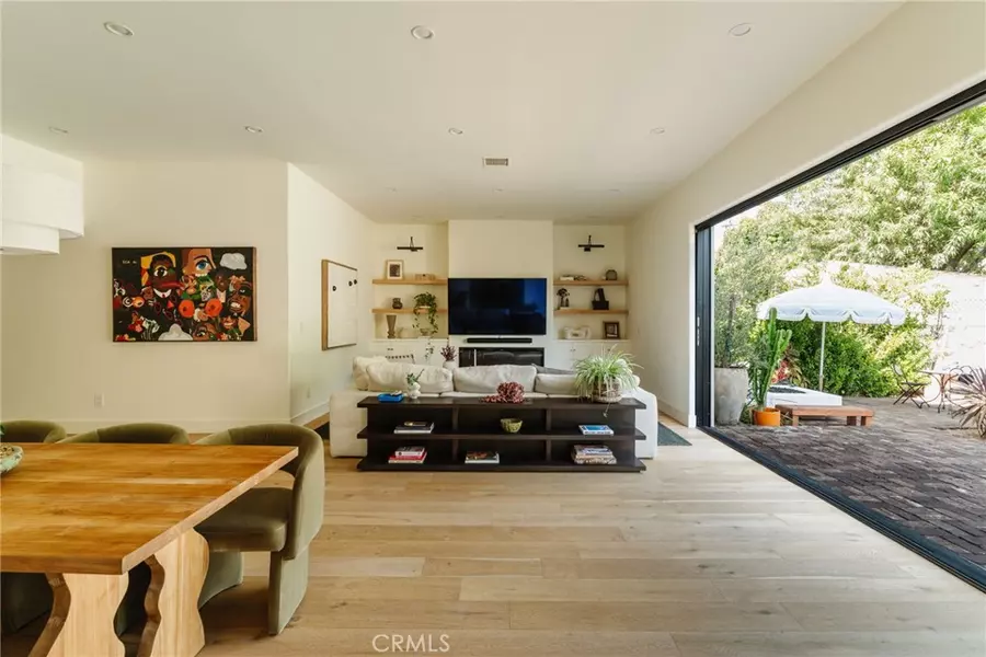 4620 Morse AVE, Sherman Oaks, CA 91423
