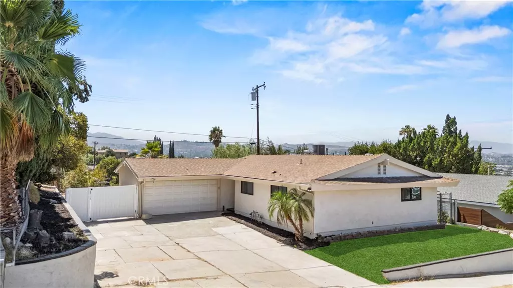 Canyon Country, CA 91351,18718 Delight ST