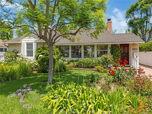 4854 Ranchito AVE, Sherman Oaks, CA 91423