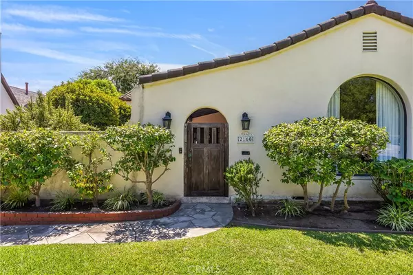 2160 Loma Vista ST, Pasadena, CA 91104