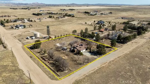 8343 W Avenue C10, Lancaster, CA 93536