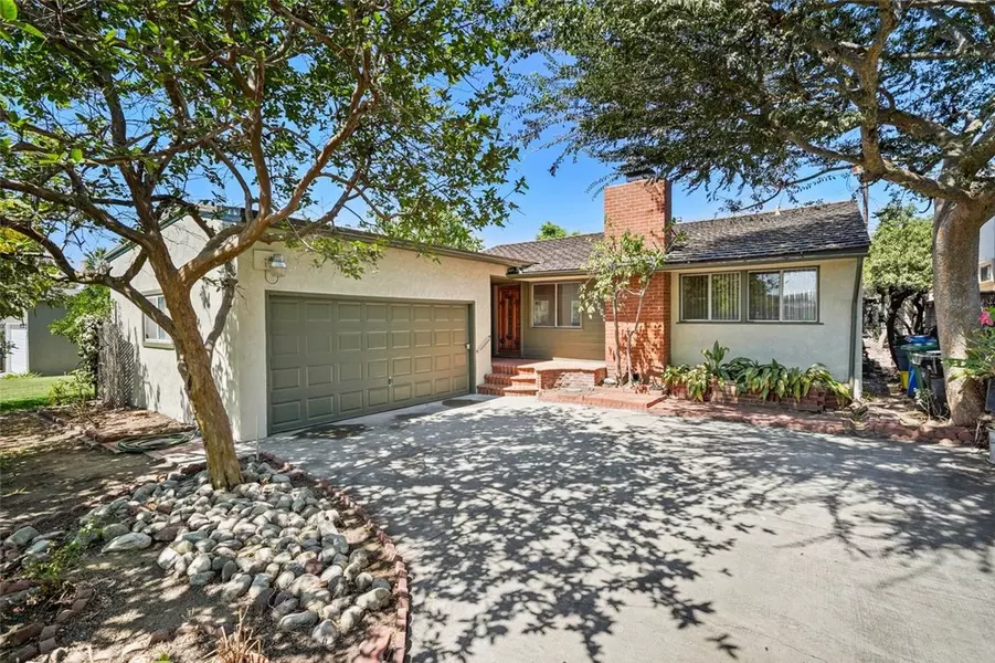 14335 Aztec ST, Sylmar, CA 91342