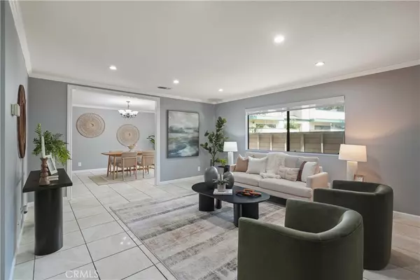 Newhall, CA 91321,23542 Newhall AVE #5