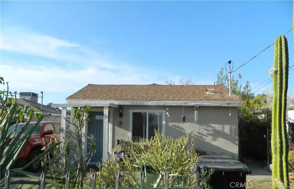 Pacoima, CA 91331,13039 Kelowna ST