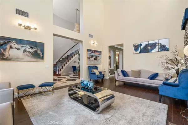 West Hills, CA 91304,7607 Carmenita LN