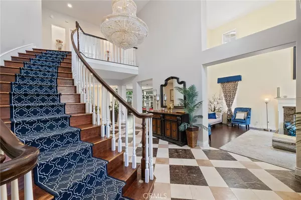 West Hills, CA 91304,7607 Carmenita LN