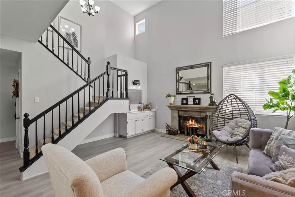 Canyon Country, CA 91351,18602 Shangri La DR #317