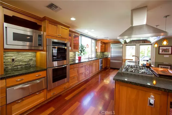 Calabasas, CA 91302,26106 Veva WAY