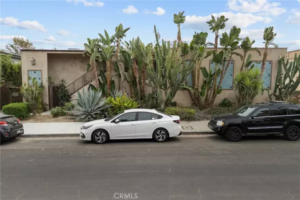 12014 Kling #23, Valley Village, CA 91607
