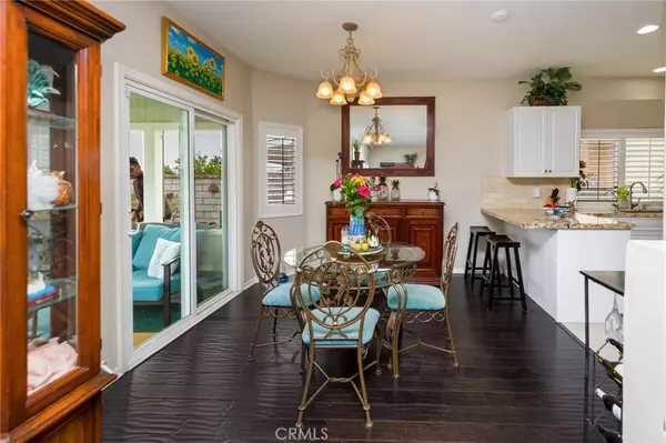 Saugus, CA 91390,28528 Sugar Pine Way