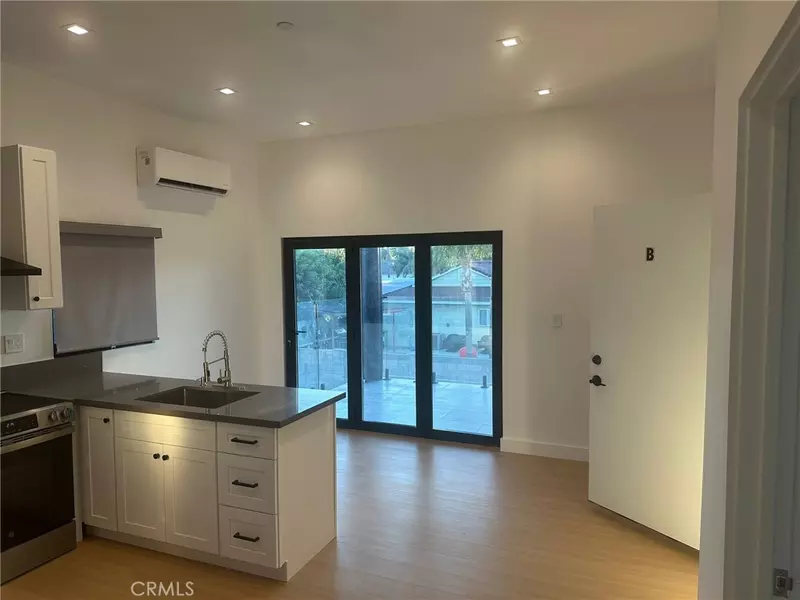 10017 Mason #B, Chatsworth, CA 91311