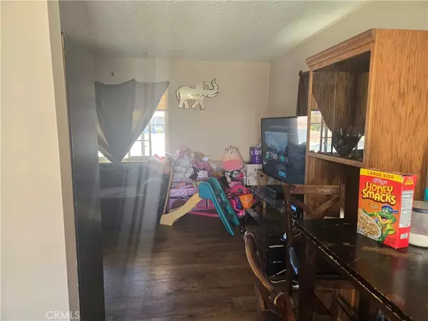 Palmdale, CA 93550,38527 36th st east