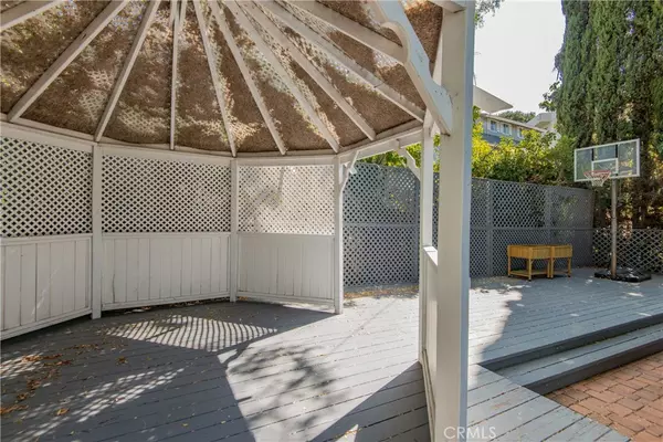 Encino, CA 91436,4602 Hurford TER