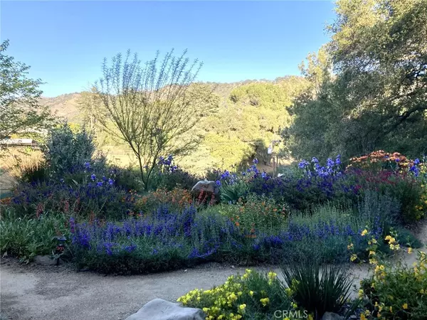 Oak View, CA 93022,240 Portal ST