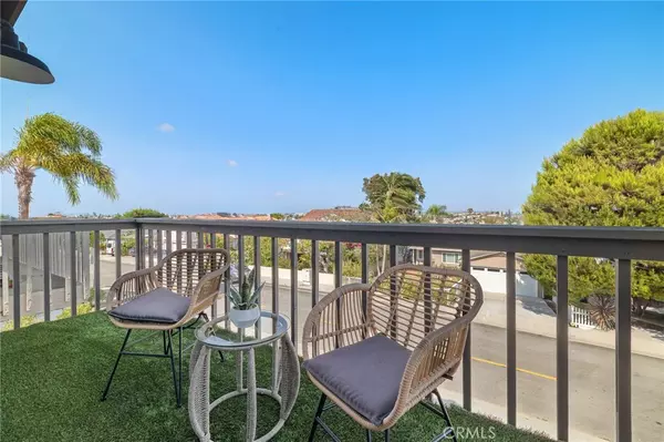 Redondo Beach, CA 90278,1141 Stanford AVE