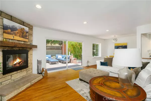 Van Nuys, CA 91405,15017 Archwood ST