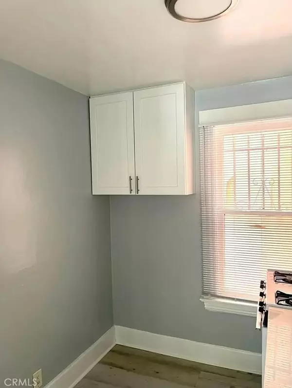 Venice, CA 90291,1302 Pacific Ave #2