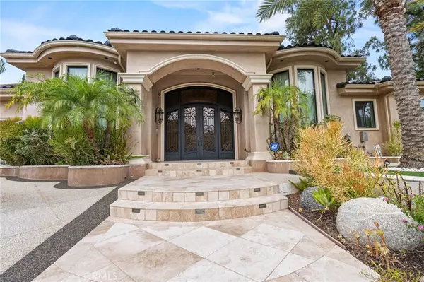 4555 Winnetka AVE, Woodland Hills, CA 91364